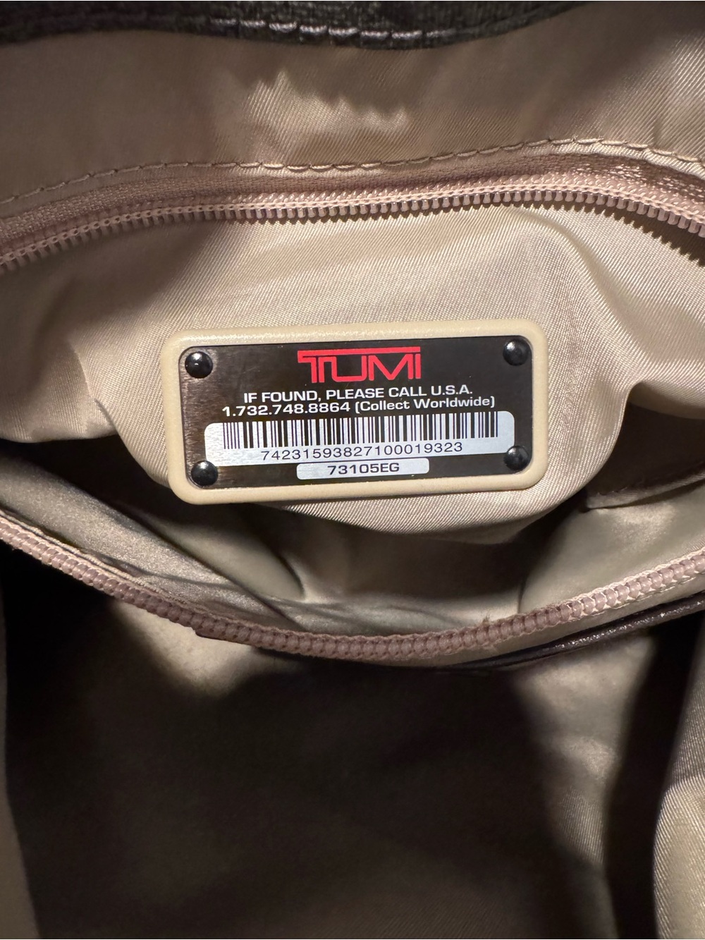 Tumi Lockable Villa Turin Shopper Laptop Travel Bag Tote - Picture 12 of 13